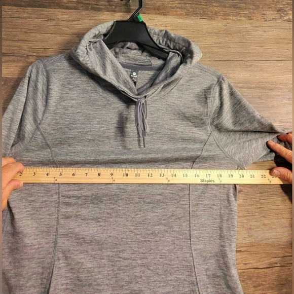 90 Degree By Reflex Gray Long Sleeve Relaxed Hoodie - Picture 6 of 9